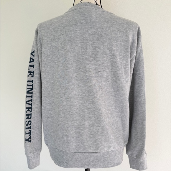 YALE University Auth.Sweatshirt Bulldog Football Collegiate Sz XS Oversized Fan - Picture 8 of 14